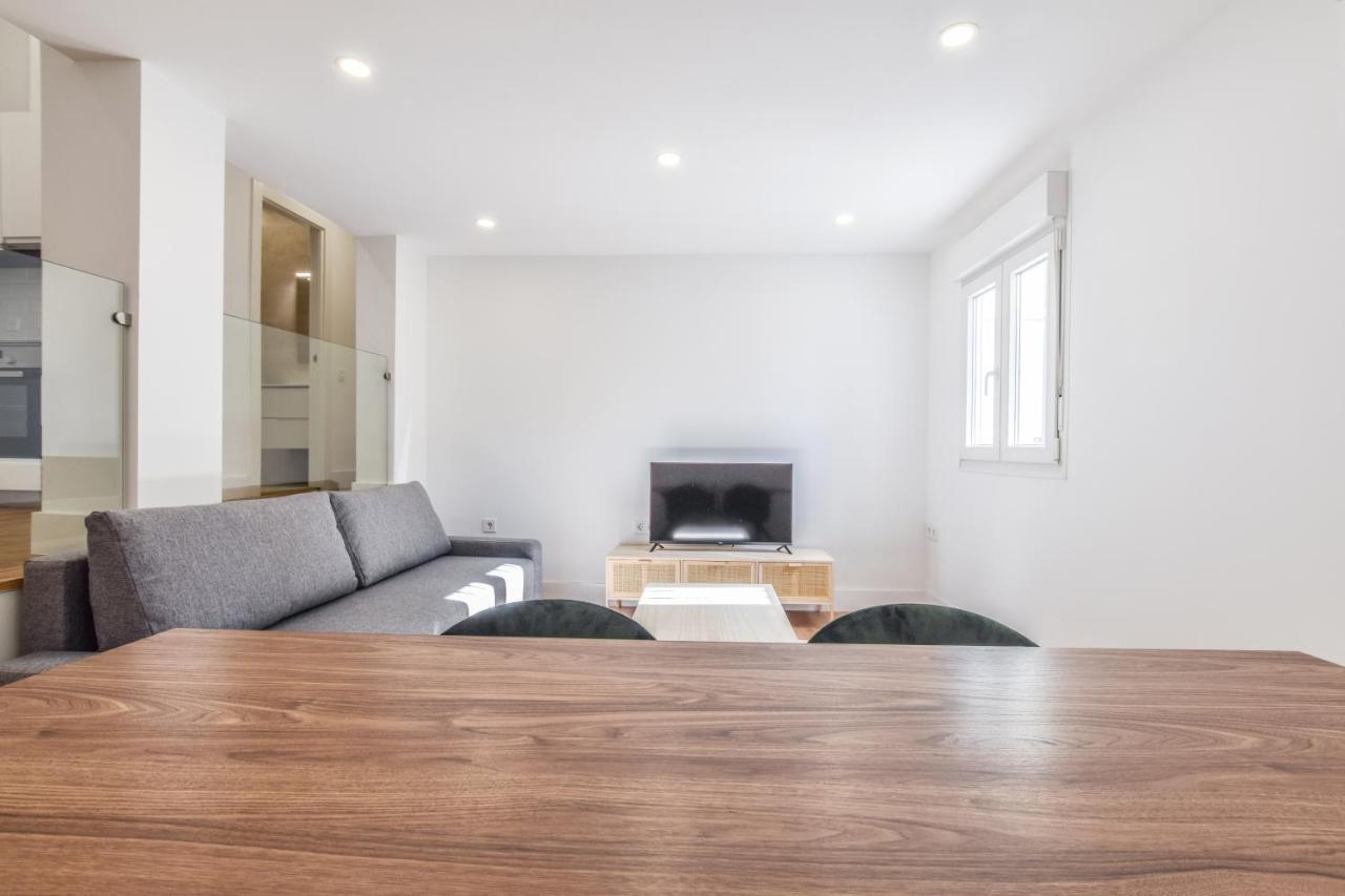 Apartamentos Reformados En Vallecas Мадрид Екстериор снимка