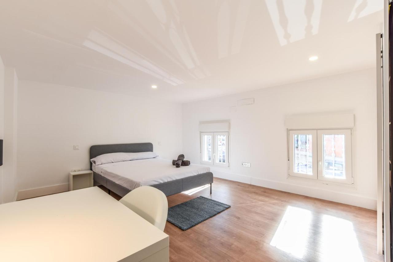 Apartamentos Reformados En Vallecas Мадрид Екстериор снимка